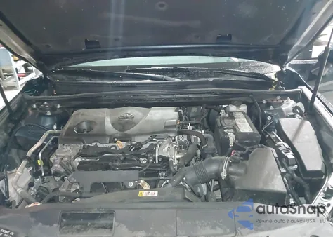 2020 Toyota Camry Le z USA, uszkodzony, nr VIN 4T1C11AK7LU912276